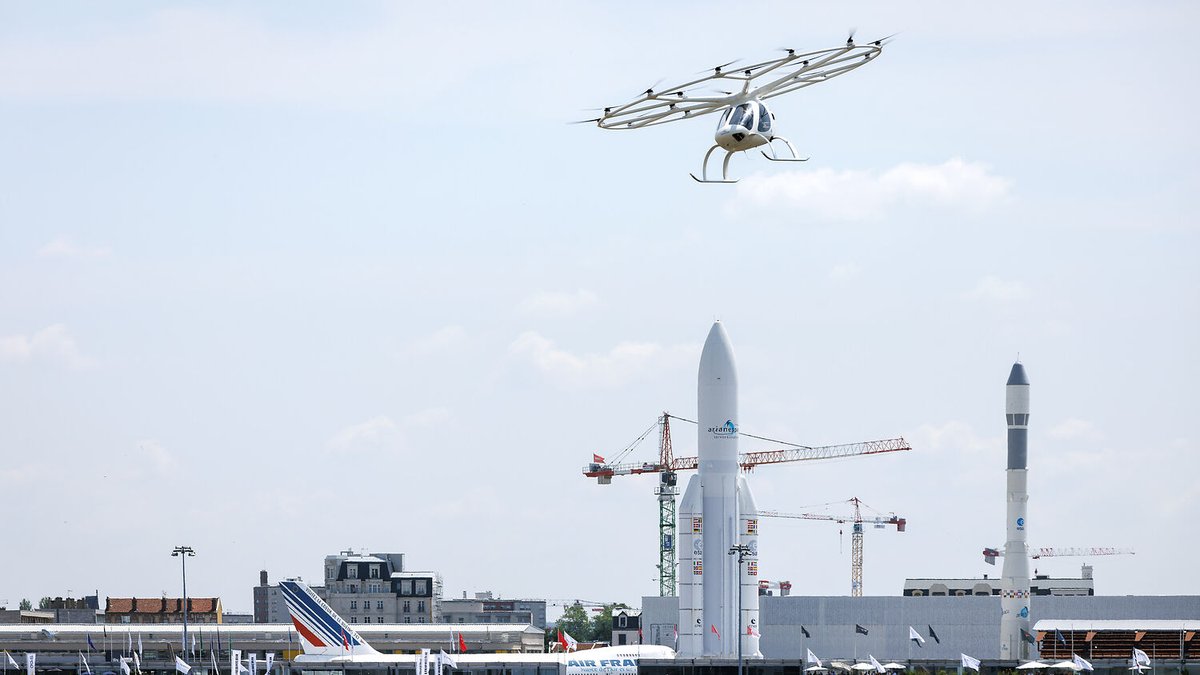 It's Paris Airshow Time! ✈️ In 2023, we were the FIRST to fly an eVTOL at the #PAS. This year, we are only there with a small delegation, but with big goals! Watch our full 8-minute flight from 2023. #ParisAirshow #eVTOL
bit.ly/45t0RSq