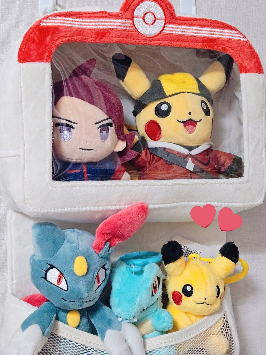 포켓몬센터다😚❤️🤍