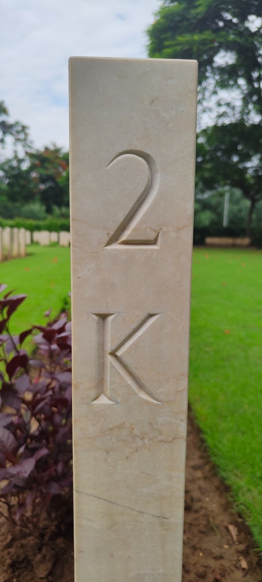Plot no. Engraving at Delhi War Cemetery 🇮🇳 
<a href="/CWGC/">Commonwealth War Graves</a> <a href="/AAPAComms/">AAAComms</a>