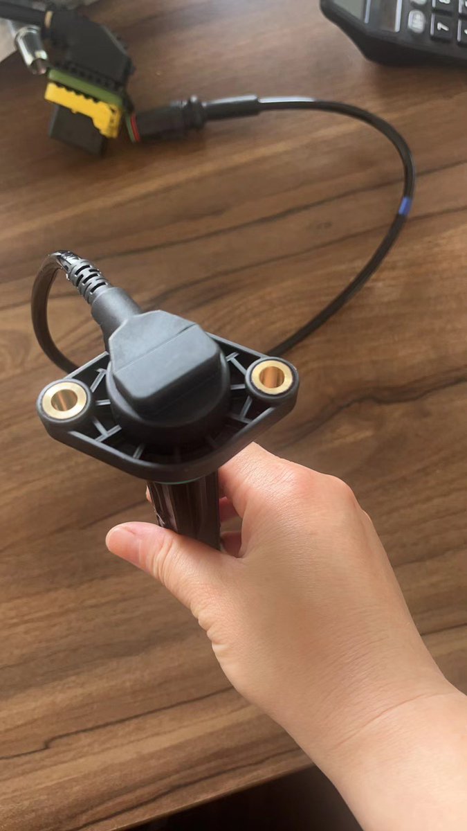 duping29823223's tweet image. SCANIA DC13 OIL LEVEL SENSOR 2277271
👉My WhatsApp:+8618868719038
#Scania #OILLEVELSENSOR #2277271