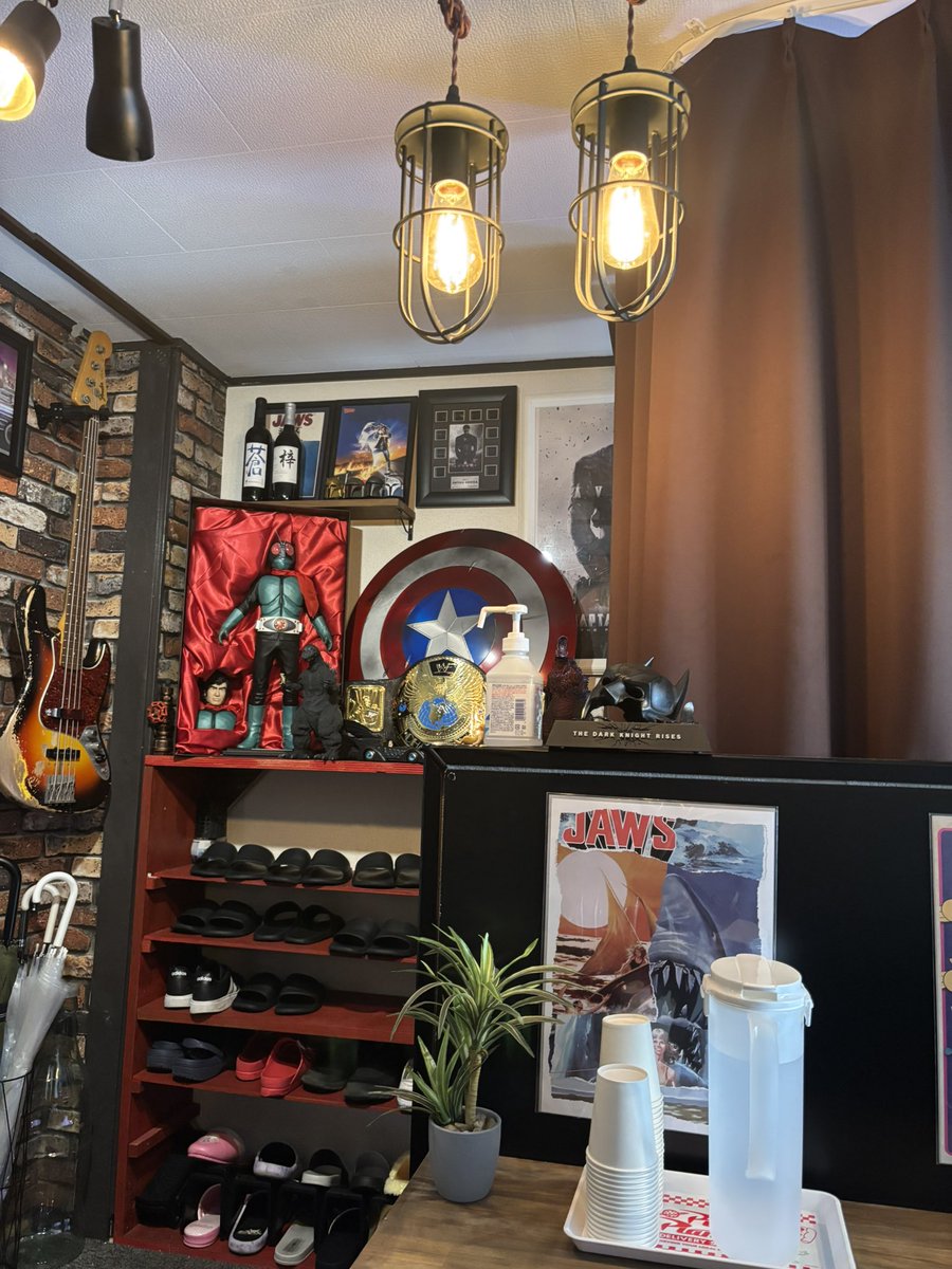 b_onhalloween's tweet photo. #大阪 市内移動後です。
せっかくの機会なので
#caferestaurant #Resta さんで
#キングバーガー と #フレンチフライ 。　
#ごちそうさまでした 。 https://t.co/KTS5Vc9JVI