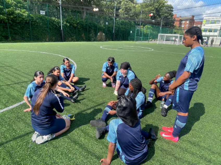 🎉 Well done to our Year 8 football team for a strong start with a draw in their first match of the year! 
⚽👏 Big shout out to Kirsty &amp; Bruna for scoring and to Alaa for some fantastic goalkeeping! 🥅💪 #TeamSB ##SBGirlsWhoCan #GirlsFootball