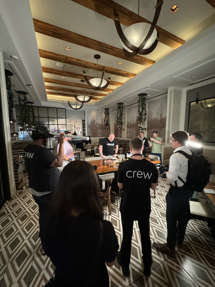 FOODIE ALERT! I recently started doing food reviews, and let me tell you, it's been a wild ride! I knew I loved eating, but I had no idea how much work went into making these reviews.

Take a sneak peek at some behind-the-scenes footage from my recent food adventures at the