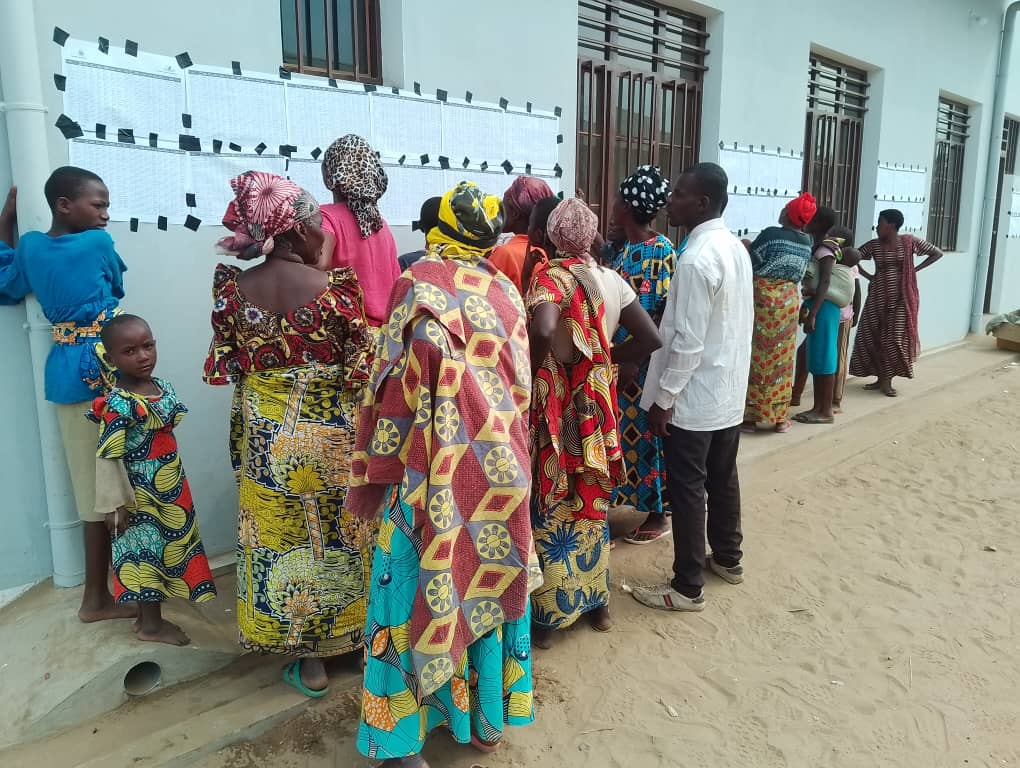 CVR BURUNDI (@cvr_burundi) on Twitter photo #RPAD <a href="/CVR_Burundi/">CVR BURUNDI</a>
Cette étape est cruciale pour comprendre les causes et les circonstances des assassinats afin de prendre des mesures efficaces pour prévenir de tels événements à l'avenir. <a href="/nshingamateka/">Inama Nshingamateka</a> <a href="/hrw/">Human Rights Watch</a> #RPAD <a href="/CVR_Burundi/">CVR BURUNDI</a>
Cette étape est cruciale pour comprendre les causes et les circonstances des assassinats afin de prendre des mesures efficaces pour prévenir de tels événements à l'avenir. <a href="/nshingamateka/">Inama Nshingamateka</a> <a href="/hrw/">Human Rights Watch</a>