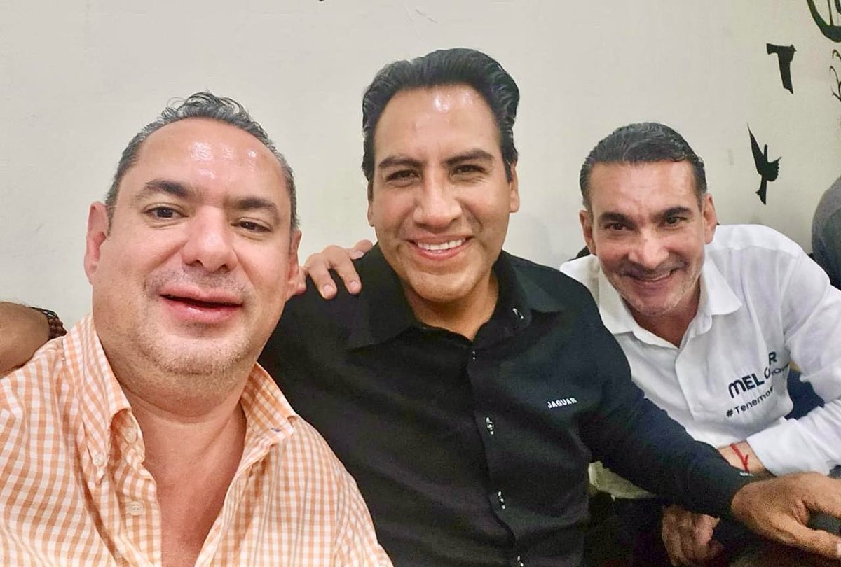 Muchas felicidades a mi gran amigo y hermano Gerardo Toledo <a href="/GTC77972358/">GTC</a> , que junto a nuestro gobernador <a href="/ramirezlalo_/">Eduardo Ramírez</a> , puso en marcha sus nuevas instalaciones del Diario TV Multimedia en Comitán. 

Su trayectoria, profesionalismo y enorme visión; representan un gran avance en