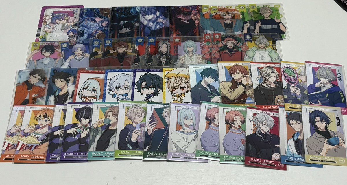 【交換】18TRIP エイトリ ぱしゃこれ
フェア特典 クリカ アニカフェ 
ウエハース

譲▶︎ 可不可 添 雪風 練牙 礼光 あく太 季肋 七基 宗氏 潮 來人 潜 幾成 千弥 太緒 糖衣 琉衣 夜鷹 

求▶︎子タろ、凪

泊は泊同士
纏めての方優先
2枚～の方のみ
検索からもお気軽にお声掛けください