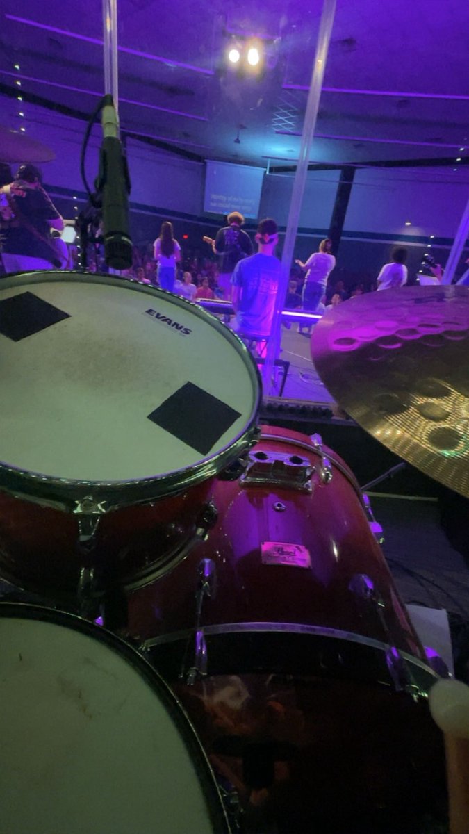 Chris 🕊️ tweet media