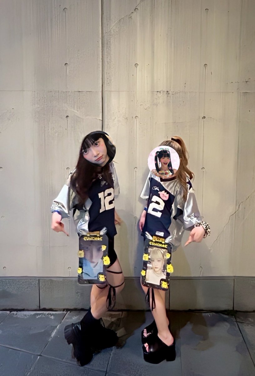 나나⟡.· tweet media