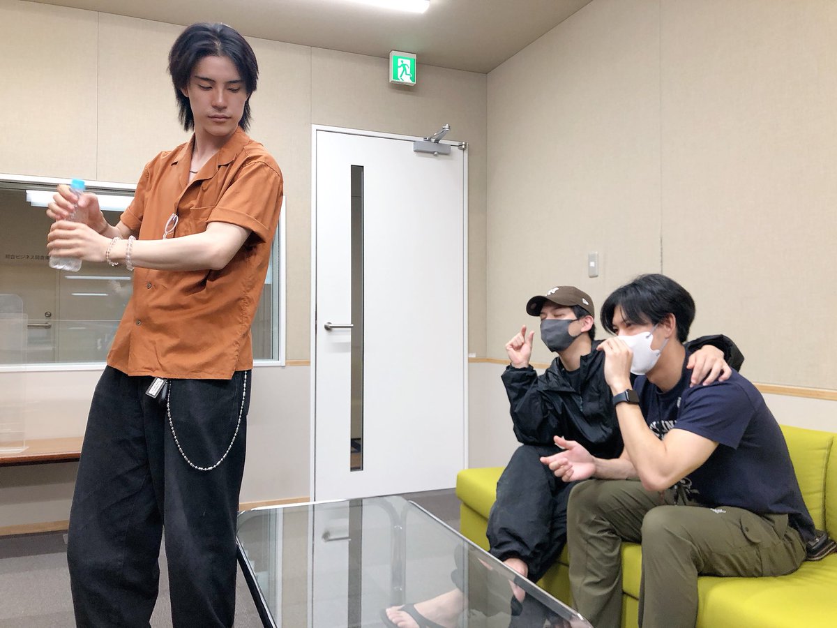今夜はNORDナイト! (@nord_hbc) on Twitter photo 来週6月24日はUFOキャッチャーの日ということで
テーマは【遊び、ゲーム】
昔よく遊んでいた、いまハマり中、なぜあんな遊びをしていたのか...
などなど遊びに関するメッセージお待ちしています!
📩 nord@hbc.co.jp
(金曜の朝までにお願いします)
#ノールナイト
#NORD
#今日の写真はなんじゃろな 来週6月24日はUFOキャッチャーの日ということで
テーマは【遊び、ゲーム】
昔よく遊んでいた、いまハマり中、なぜあんな遊びをしていたのか...
などなど遊びに関するメッセージお待ちしています!
📩 nord@hbc.co.jp
(金曜の朝までにお願いします)
#ノールナイト
#NORD
#今日の写真はなんじゃろな