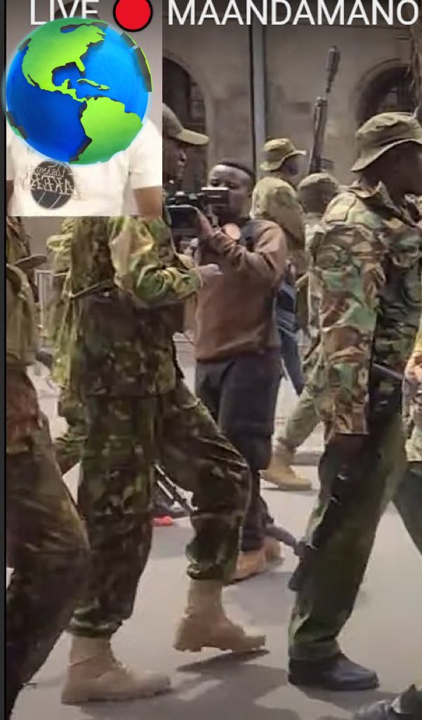 Here we Go!!!!!!!! Killer Cop AMETOKA FACELESS!!

Now, from the village roots to friends to Neighbours!!! Retweet and reach out, someone will Identify him and share full details!! 

DM THOSE DETAILS!!