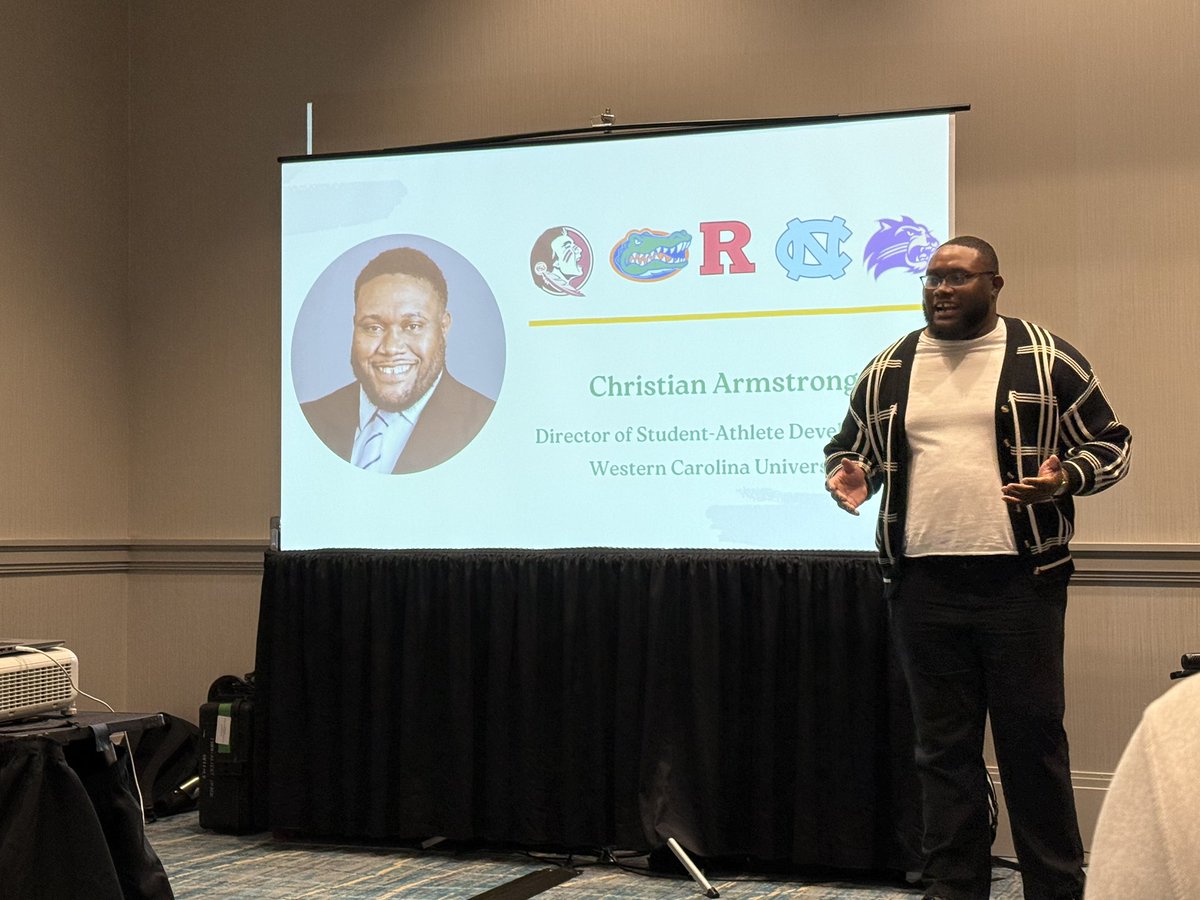 Each NACDA convention is different and special in its own way. This year I witnessed 2 former colleagues present! So proud! 🐊⭐️ #N4A50