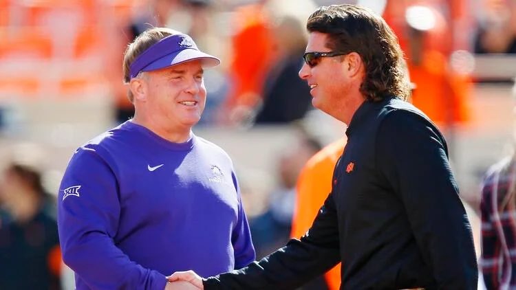 Shehan Jeyarajah (@shehanjeyarajah) on Twitter photo Nick Saban. Mike Gundy. Matt Rhule. Dabo Swinney. 
I ranked the top 25 college football coaching hires of the past 25 years. 
cbssports.com/college-footba… Nick Saban. Mike Gundy. Matt Rhule. Dabo Swinney. 
I ranked the top 25 college football coaching hires of the past 25 years. 
cbssports.com/college-footba…