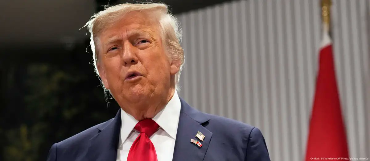 CiudadLiberal's tweet photo. Trump dice que expulsar a Rusia del G7 fue “un error”

El presidente de Estados Unidos, que aseguró que Putin solo conversa con él, también dejó entrever que al grupo, compuesto solo por democracias, debería ingresar China.

👉 https://t.co/tFKnGMwYro https://t.co/bS0sya33Y8