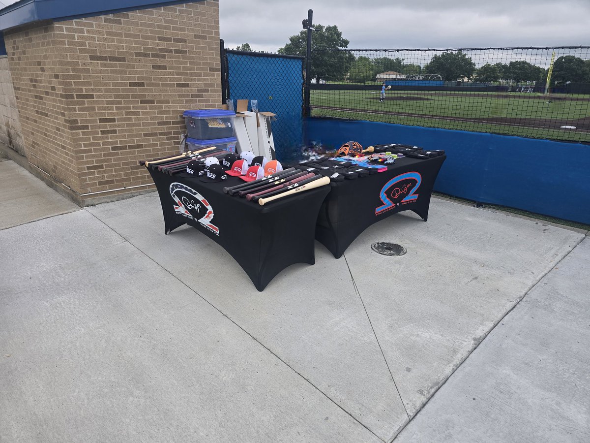 Carl Lange (@clange_82) on Twitter photo <a href="/DINGERBATS/">Dinger Wood Bats</a> and <a href="/09_Hai_lange/">Haiden Lange</a> are hanging out at The sandlot baseball camp today in Carterville at <a href="/LoganVolsBsbl/">Logan Vols Baseball</a> field. Love seeing all these young athletes getting together to play the greatest game on the planet! <a href="/DINGERBATS/">Dinger Wood Bats</a> and <a href="/09_Hai_lange/">Haiden Lange</a> are hanging out at The sandlot baseball camp today in Carterville at <a href="/LoganVolsBsbl/">Logan Vols Baseball</a> field. Love seeing all these young athletes getting together to play the greatest game on the planet!
