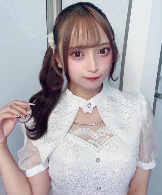 あきゅろす。