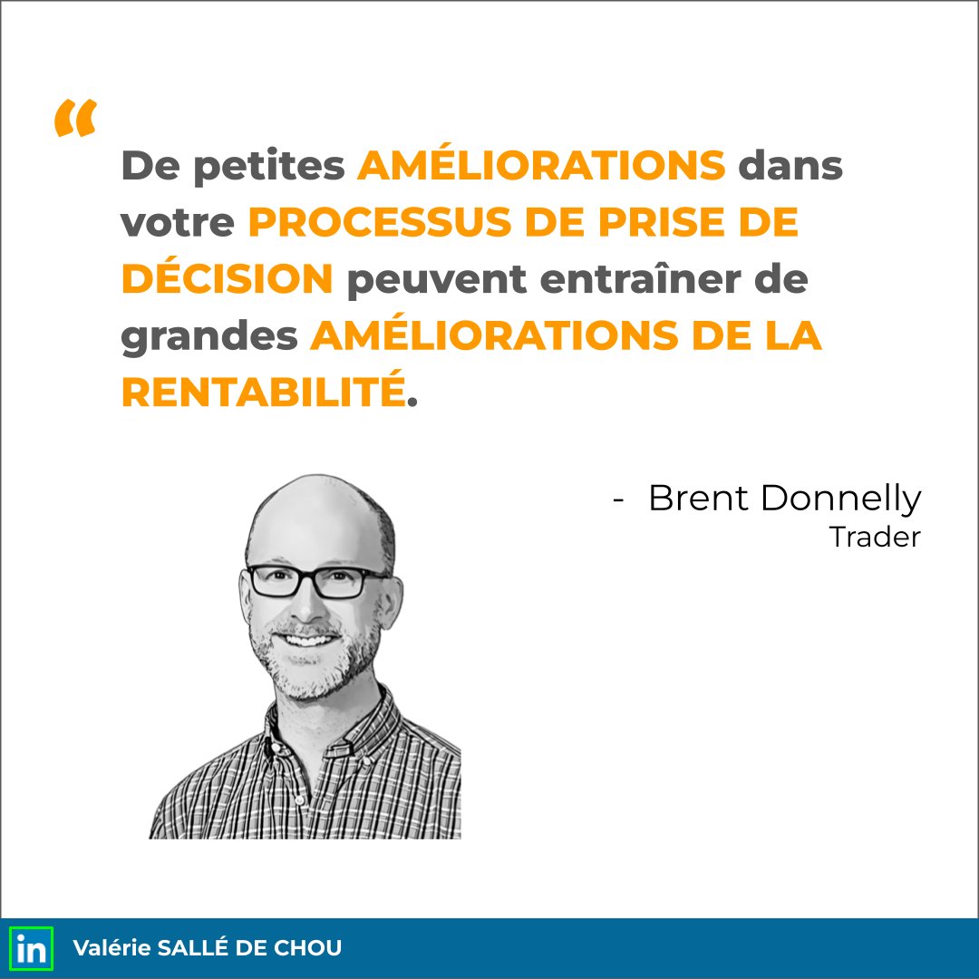 Pour progresser efficacement, le mieux est d’avancer par petites améliorations, en commençant par la discipline. Par exemple, prenez le temps chaque soir d’établir un plan de trading pour le lendemain. Cela ne signifie pas que toutes vos opérations seront gagnantes, mais sur le