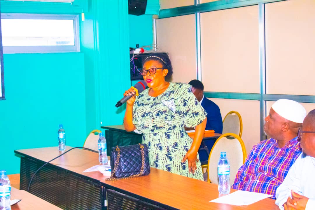 Kilio chetu kikubwa ni Wachina kutuingilia hadi kwenye vyanzo vya ukusanyaji wa Samaki aina ya Kaa katika maeneo ya Lindi, Mtwara, Mafia. ~ SarahElifrida Mwambu (Mwanachama TAOME)

#KataaWavuviHaramu