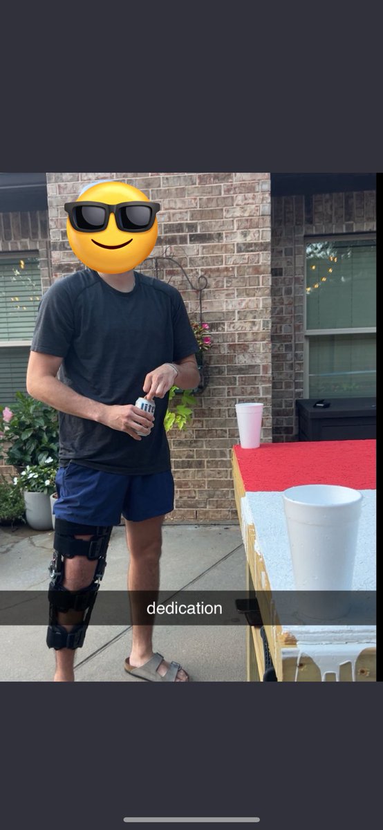 HaroldHewz's tweet photo. Knee Surgery to patio beers in 48 hours. #dedication #HYDROS https://t.co/eGl88BHwmY
