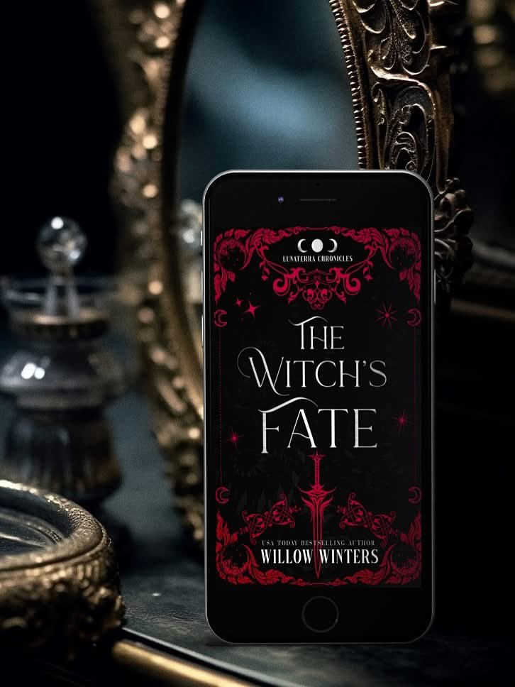 “It’s nearly terrifying, the pull I feel to her.”
She didn’t cast a spell. She is the spell. 

The Witch’s Fate is coming July 31 ❤️