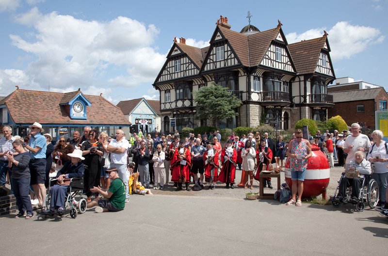 Taking part in the Service of Blessing of the Waters at Brightlingsea's Town Hard on Sunday were visiting mayors from other Cinque Ports in Kent &amp; Sussex with those from Essex east coast. Brightlingsea is the only Cinque Port north of the Thames. blessingofthewaters.co.uk