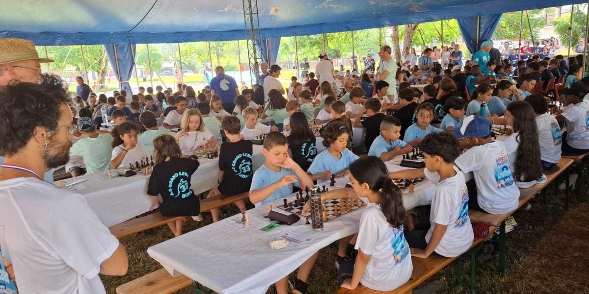 Ligue PACA Échecs (@liguepacaechecs) on Twitter photo Bilan des Championnats Scolaires d’Échecs : Cannes brille sur les podiums !!!
<a href="/escafrestephane/">escafre stephane</a> <a href="/Liguepacaechecs/">Ligue PACA Échecs</a> <a href="/ffechecs/">Fédération Française des Échecs</a> <a href="/villecannes/">Cannes</a> Bilan des Championnats Scolaires d’Échecs : Cannes brille sur les podiums !!!
<a href="/escafrestephane/">escafre stephane</a> <a href="/Liguepacaechecs/">Ligue PACA Échecs</a> <a href="/ffechecs/">Fédération Française des Échecs</a> <a href="/villecannes/">Cannes</a>