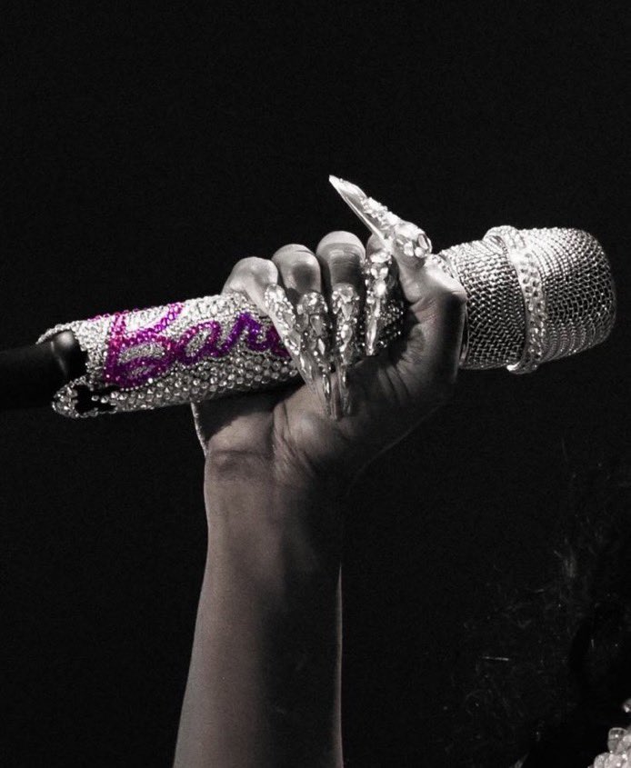 onika4l1fe's tweet image. Album cover material tbh…