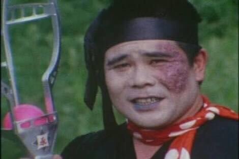 今日6月18日は俳優 畠山麦さんのお誕生日です。ご存命であれば81歳になられます。「秘密戦隊ゴレンジャー」のキレンジャー役、「猿の軍団」のゲバー署長役などに出演の他、「仮面ライダー」でモスキラスに襲われる役、「快傑ズバット」のテニスの陣太郎役で出演。