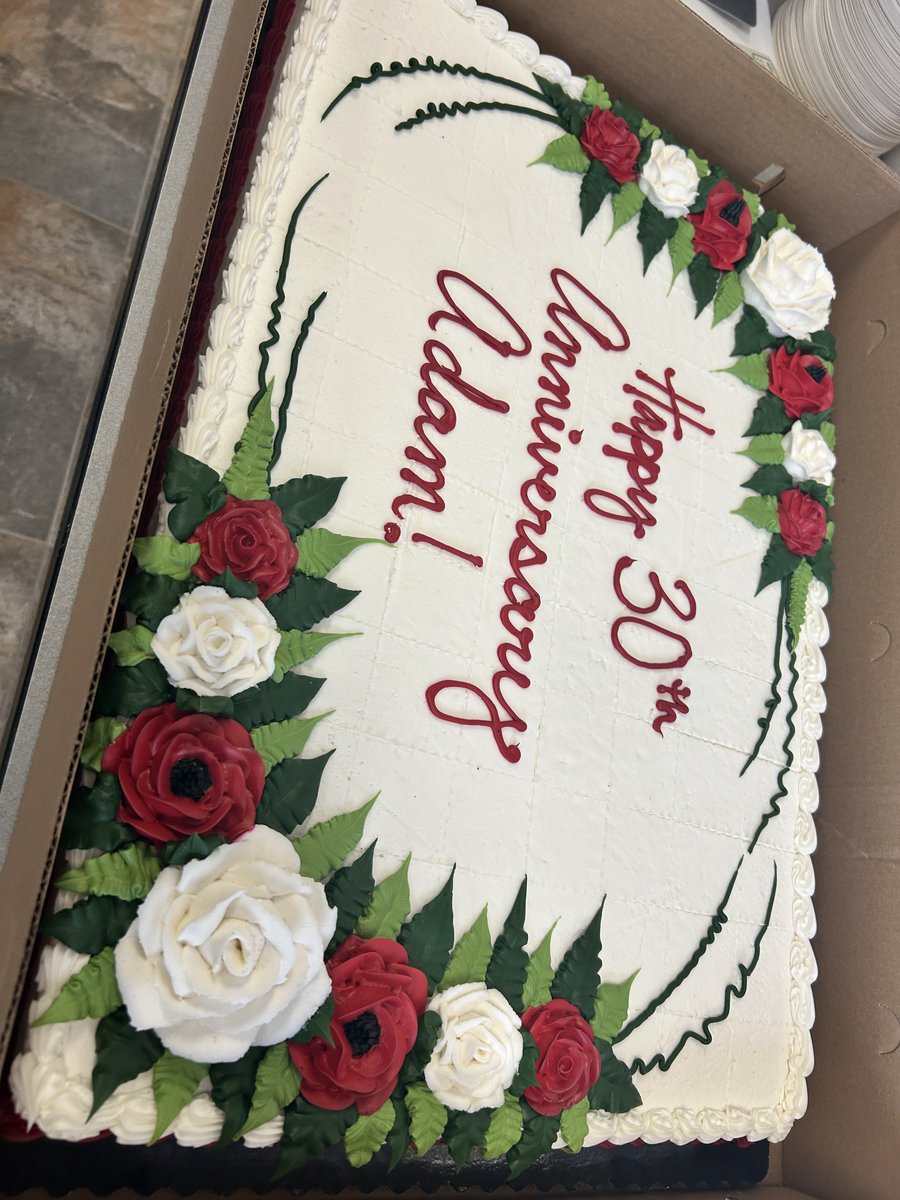 WE celebrated a legend last week! Congratulations to our very own Adam Sullivan on celebrating #30years at #WurthElektronik! You are a great leader and inspiration! We are so thankful to have you on our team and look forward to many more years together. #HappyAnniversary