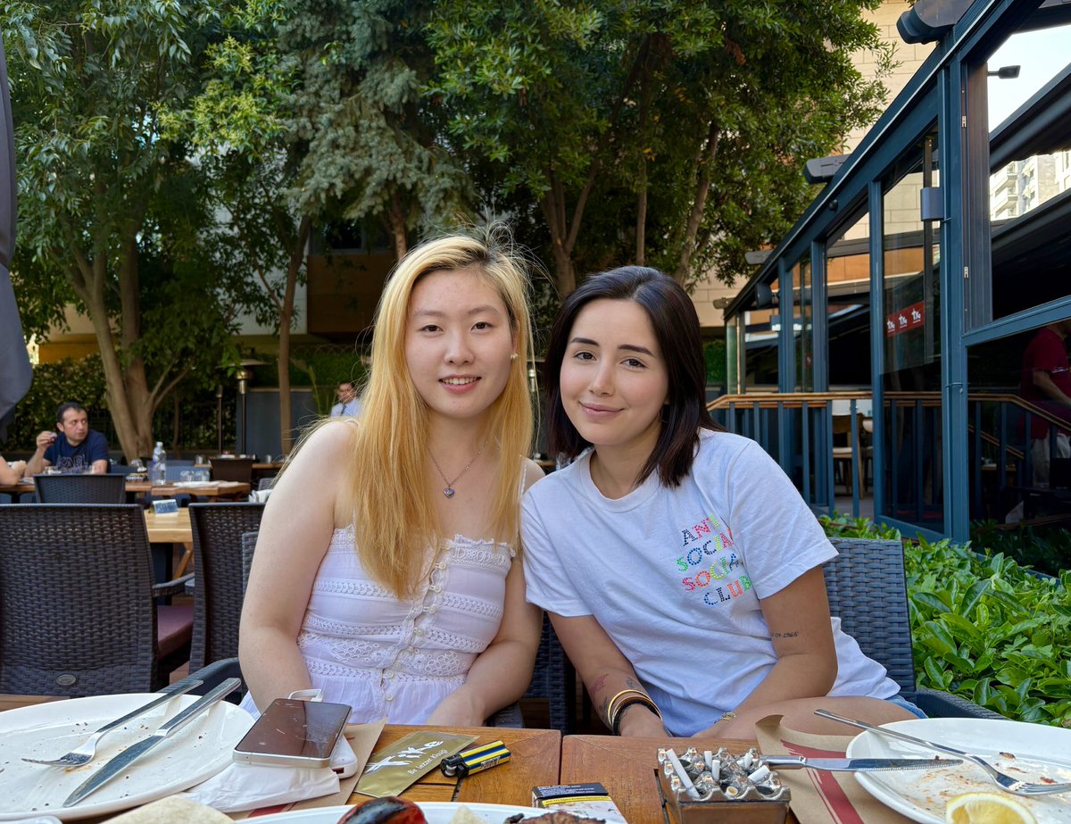 Seymirel (@seymirel) on Twitter photo cutest girl i met on this space is <a href="/0xzoe_im/">Zoe Chen π§‘π</a> π§‘π§‘π§‘π§‘π§‘π§‘
sheβs soooooo cute and sooo lovely!!!
had an amazing day together!!!!
ποΈπ
ποΈ cutest girl i met on this space is <a href="/0xzoe_im/">Zoe Chen π§‘π</a> π§‘π§‘π§‘π§‘π§‘π§‘
sheβs soooooo cute and sooo lovely!!!
had an amazing day together!!!!
ποΈπ
ποΈ