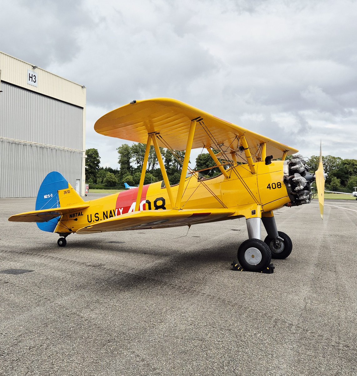 westonairport's tweet image. The majestic Boeing Stearman on the apron at Weston today. A great mix of old and new alongside the @Bristow_Group AW189, both adding some great colour on a summer's day! 🌞😎