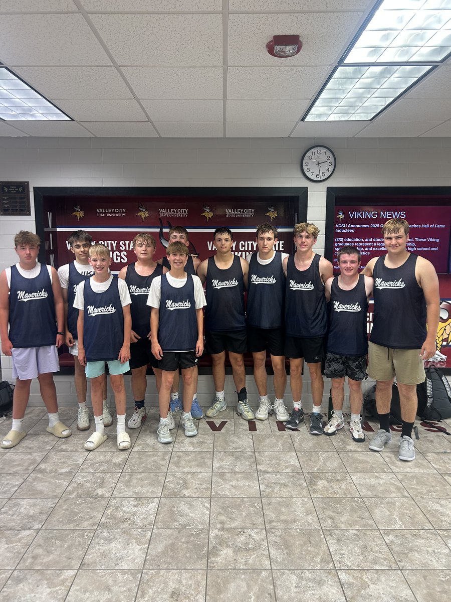 🫧Viking Pool Champs at the Bash! 🫧

🏆MLS-Mohall 🏆

#TheNastyNorth
#TheValley 
#WeAllRow