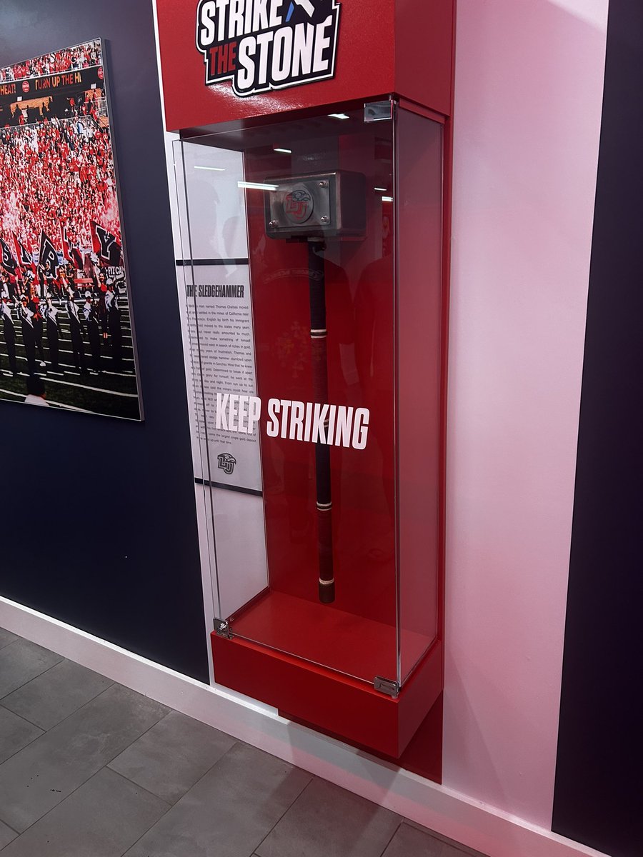 OwenReilly86's tweet image. Had a great time at @LibertyFootball Thank you @NKostarelos and @Coach_D13 for having me out.
@coachbilldurkin @CoachHollifield @BAHS_Football @BAHSCoachSiegel @BAHSMeixsell @BAHSCoachVard @BACoachPickett @FTRreport @CRSBusTour @CoachBrown62