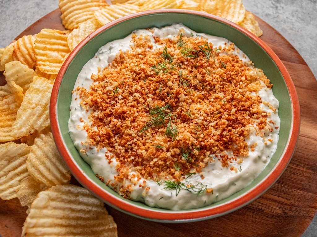 Fried pickle dip. That’s all the invitation we need.  Try this creamy, crunchy dip made with panko — the perfect snack for a day by the pool. ​

Get the recipe: bit.ly/4mDfacY