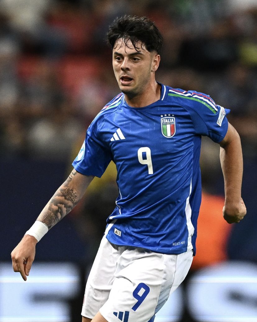 Azzurri's tweet image. 🇪🇸⚔️🇮🇹

#U21EURO #SpagnaItalia
#Under21 #Azzurrini #VivoAzzurro