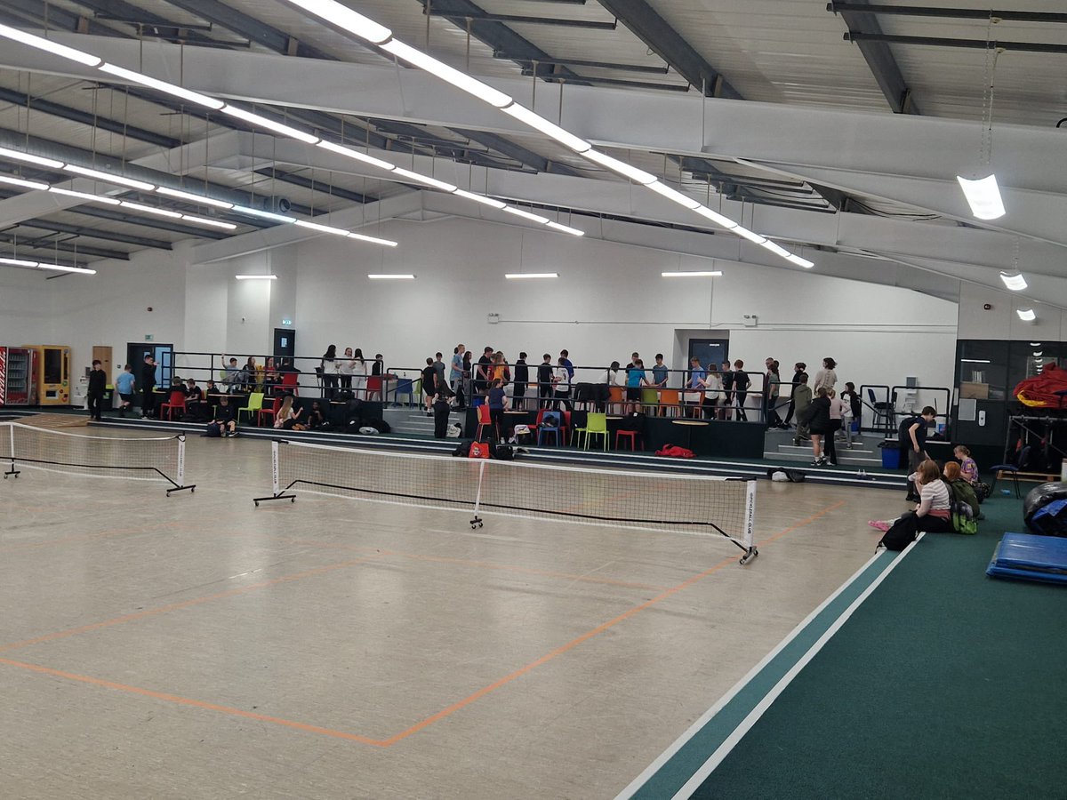 BathgateARK's tweet image. A huge thank you to our partner @XciteLeisure for supporting our Over and Above Reward Day! Pupils had a great time playing games on the pitches, trying the golf simulator, making it across the swim inflatable and giving paddle tennis and pickleball a go! @BathAcadNews
