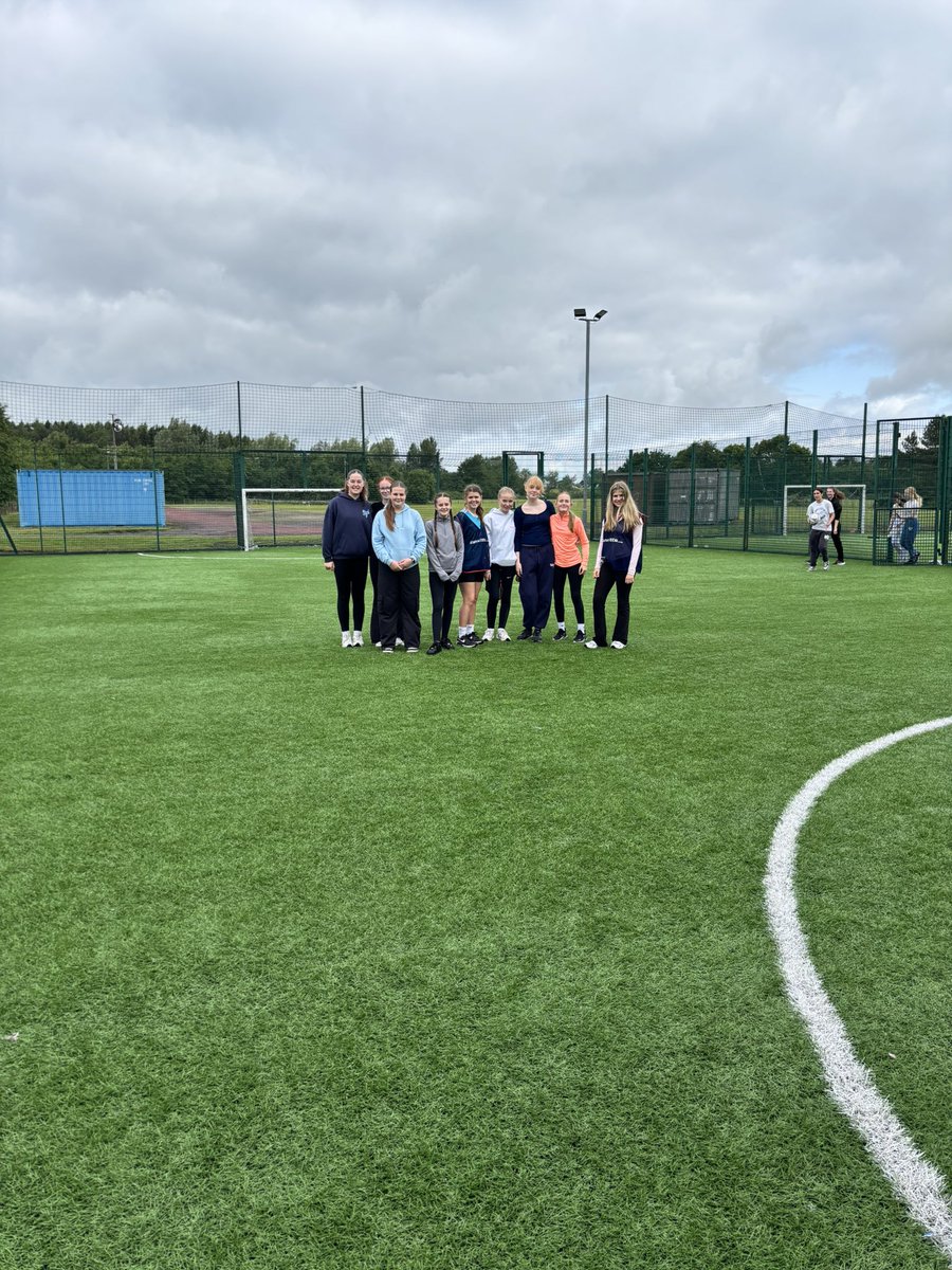 BathgateARK's tweet image. A huge thank you to our partner @XciteLeisure for supporting our Over and Above Reward Day! Pupils had a great time playing games on the pitches, trying the golf simulator, making it across the swim inflatable and giving paddle tennis and pickleball a go! @BathAcadNews