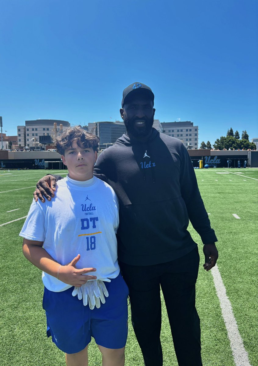 Alec Padilla tweet media