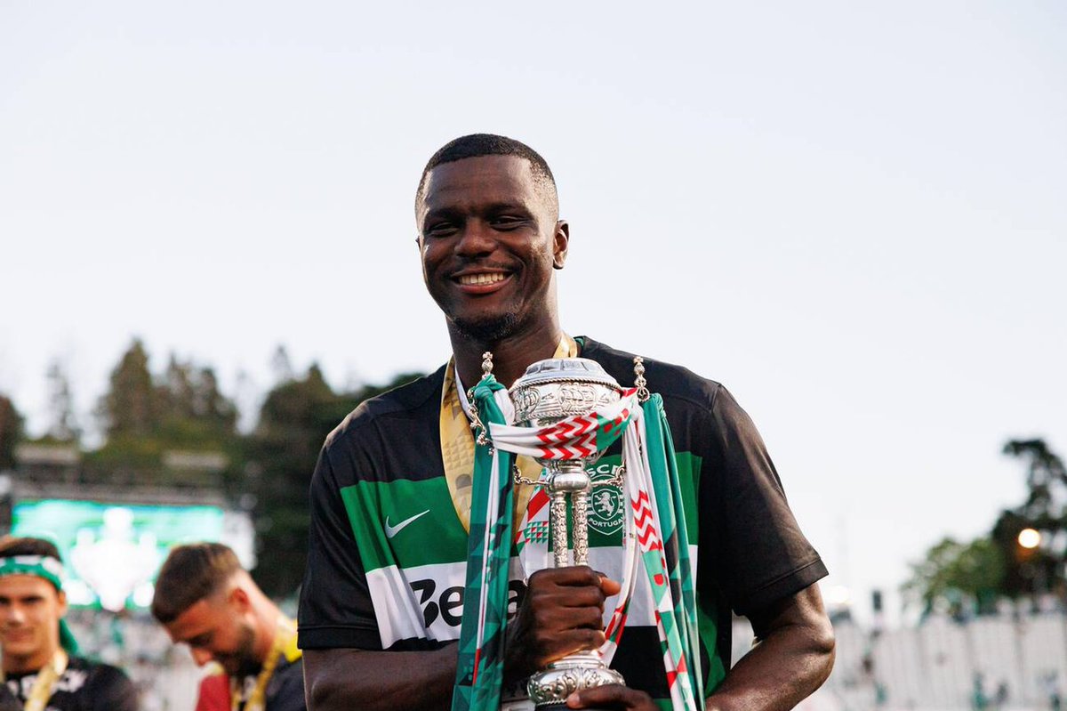 Diomande now recovered

The centre back appeared in a friendly match in Ivory Coast without protection on his left knee

(<a href="/abolapt/">A BOLA</a>)