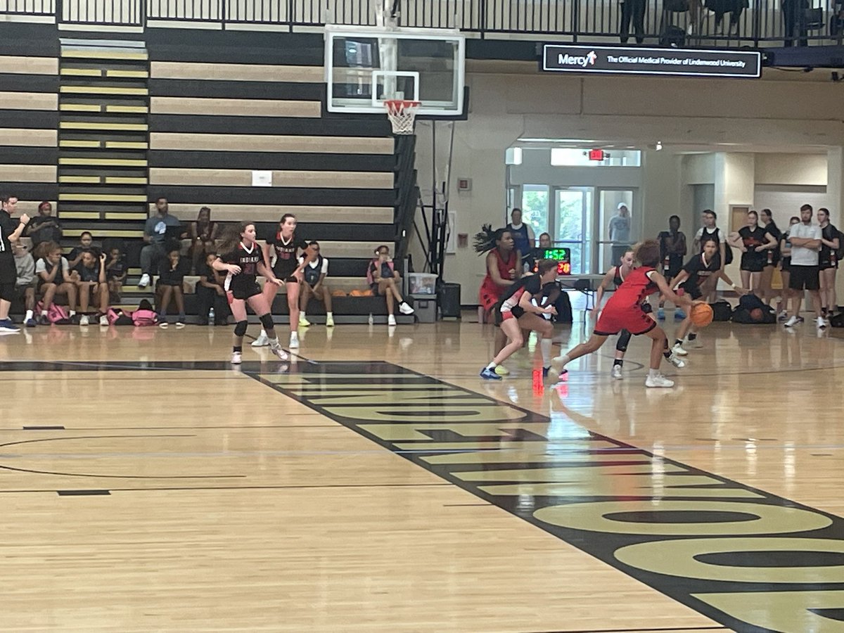 Jackson and Lift for Life are going down to the wire. Tied  with 30 seconds left @lindenwoodwbb
