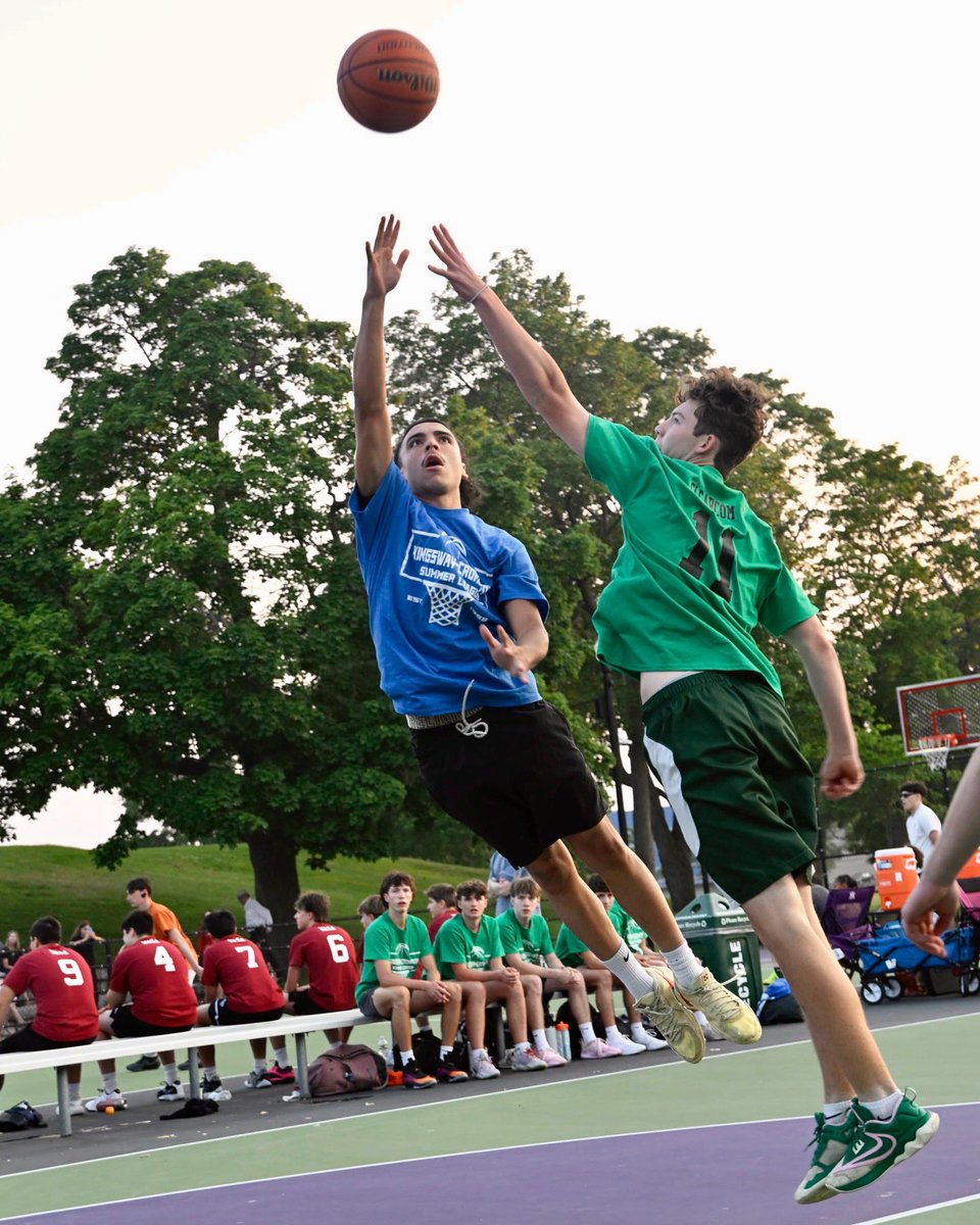Crompton Basketball (@cromptonbball) on Twitter photo Due to the weather games scheduled for today, (Tuesday June 17th) are rescheduled to Monday, June 23th at the same assigned courts/times. <a href="/tgsports/">Worcester T&G Sports</a> <a href="/SpecNews1Worc/">Spectrum News 1 Worcester</a> #KingswaySummerLeague #BobCousyCourt #CromptonPark #WorcestersRucker
Pics by Audris Guerce Due to the weather games scheduled for today, (Tuesday June 17th) are rescheduled to Monday, June 23th at the same assigned courts/times. <a href="/tgsports/">Worcester T&G Sports</a> <a href="/SpecNews1Worc/">Spectrum News 1 Worcester</a> #KingswaySummerLeague #BobCousyCourt #CromptonPark #WorcestersRucker
Pics by Audris Guerce