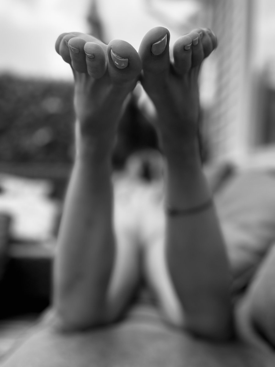 MelsSeductive's tweet image. fanvue.com/mel_unfiltered