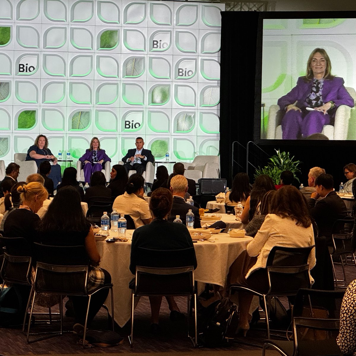 JNJInnovation's tweet image. Day 2 of BIO is off to a great start. Penny Heaton and Nauman Shah participated in a fireside chat and gave attendees insight into our innovation model, and how its used to accelerate a new standard of patient care.