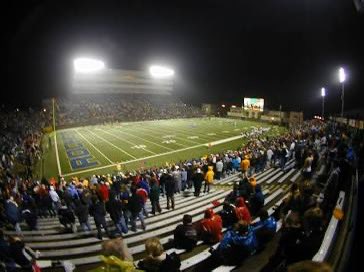 IsaiahBrought10's tweet image. Thank you to @MrPrimetime4 offering the chance to play for @ToledoFB. @coachkwag. @yadiva71
@justinallen_13
@awilliamsusa @mikeroach247 @demetricdwarren @samspiegs
@jackson_dip @WillTurboff @dctf @On3Recruiting @247recruiting