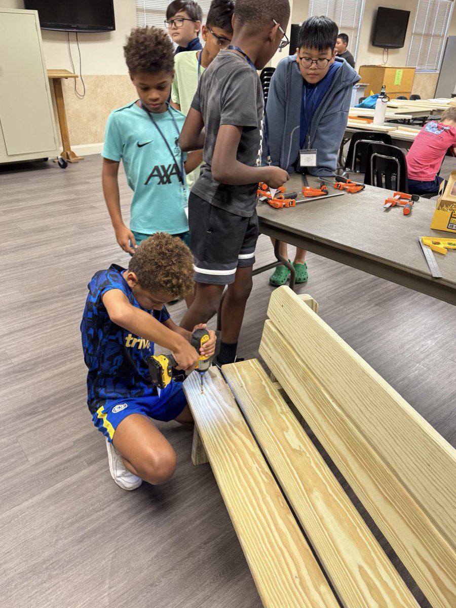 DECATS_SL_Katy's tweet photo. St. Joseph's Carpenters have completed assembly of the Buddy Bench for the preschoolers at Epiphany of the Lord Catholic School! #StJosephsCarpenters #DECATS2025 https://t.co/pBR4PMNXls