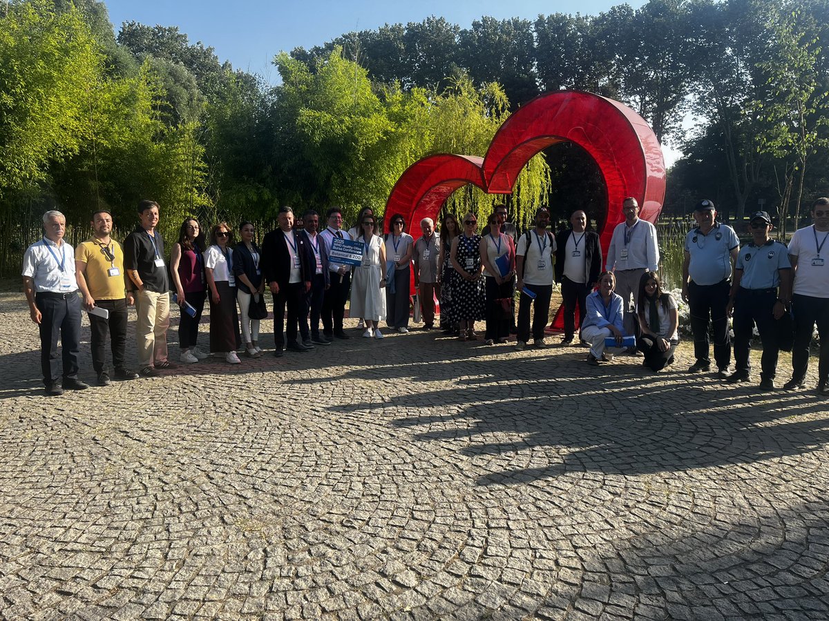 Belfast Healthy Cities (@belfasthealthy) on Twitter photo Today at the <a href="/WHO_Europe_HCN/">Healthy Cities Network</a> Annual conference we visited one of the oldest parks in Bursa, Türkiye. At just 30 years old the park has embraced AI and modern technology to make it safe and accessible to all. We look forward to bringing learning back to #belfast
#collaboration Today at the <a href="/WHO_Europe_HCN/">Healthy Cities Network</a> Annual conference we visited one of the oldest parks in Bursa, Türkiye. At just 30 years old the park has embraced AI and modern technology to make it safe and accessible to all. We look forward to bringing learning back to #belfast
#collaboration