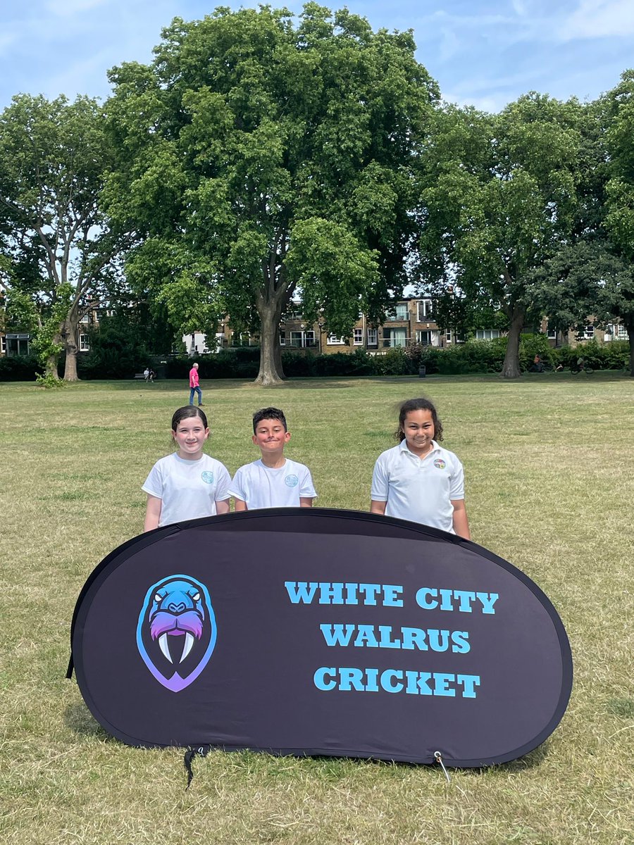 Well done to all the children who won MVP awards for their excellent performances today. <a href="/StJWG_pe_sport/">St John’s Walham Green PE & Sport</a> <a href="/FulhamSchool/">Fulham Primary School</a> <a href="/MelcombePrimary/">MelcombePrimary</a> @sulivanpri <a href="/QMPrimary/">Queen's Manor PS</a> <a href="/HolyCrossPri/">Holy Cross Primary</a> <a href="/langfordprimary/">Langford Primary</a>.