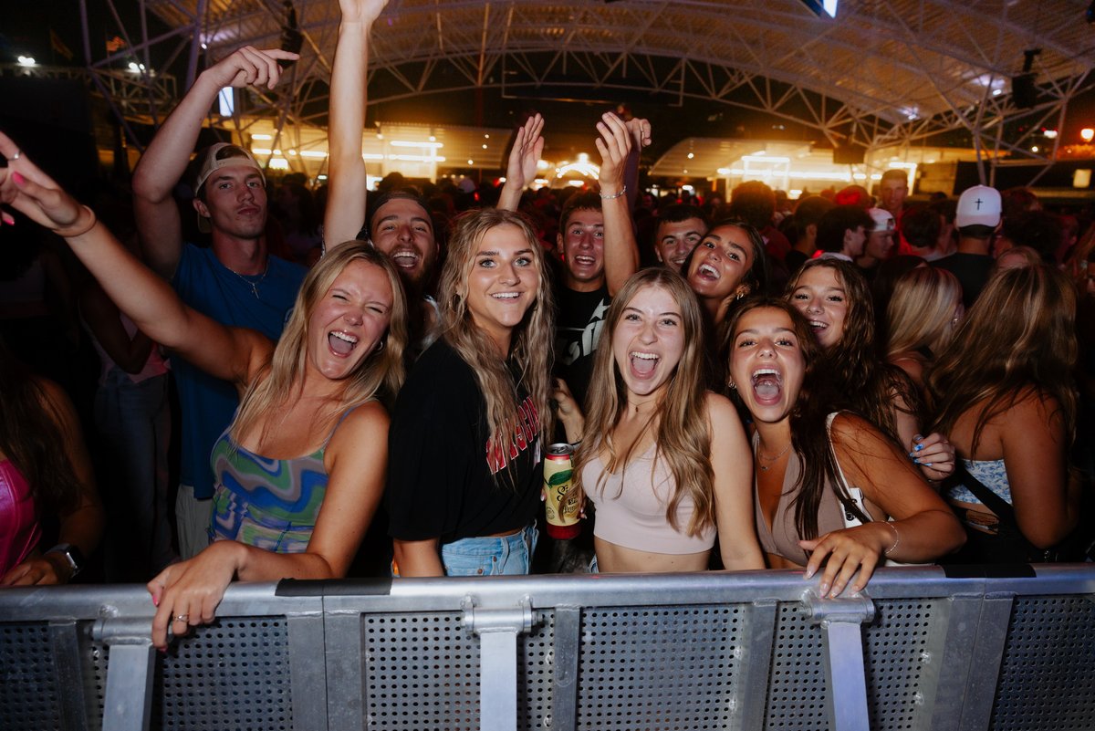 Summerfest Squad GOALS> 🎶🤩