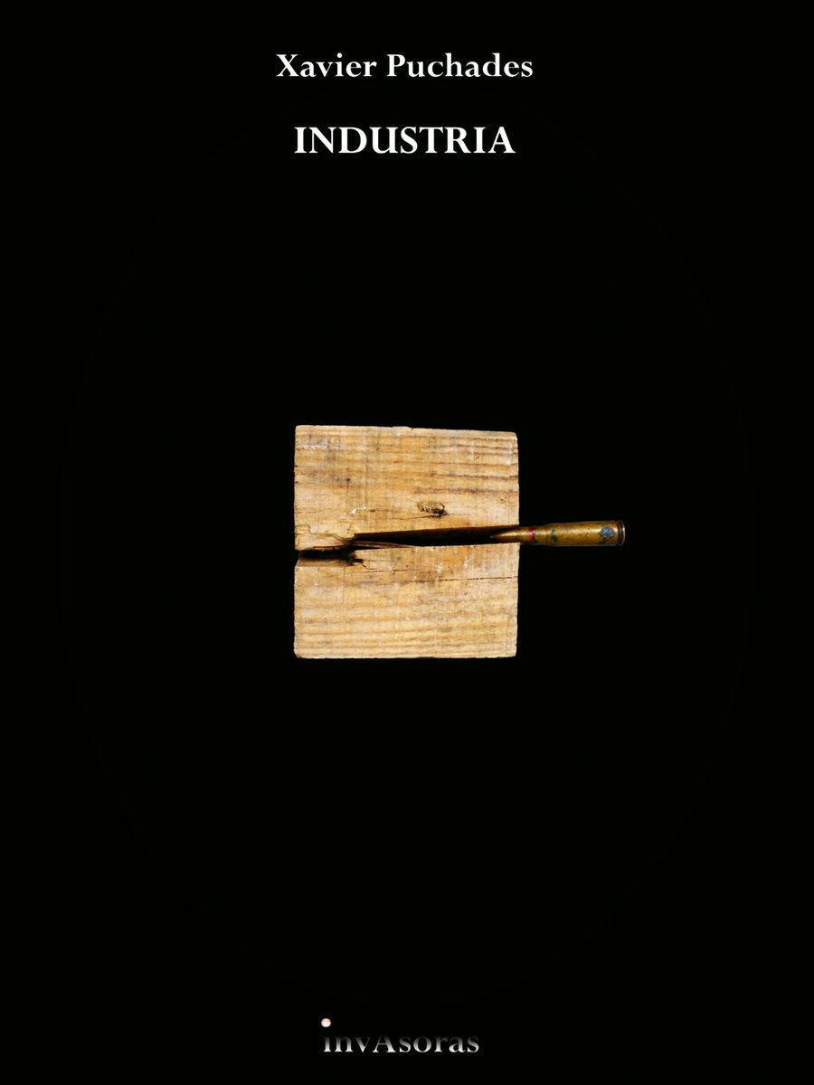 La deshumanización. Esa ética que en verdad ha desaparecido porque ha desaparecido un lugar del que brotar. El teatro, entonces, es el remedio para que la tragedia no quede únicamente en lamento. 

#edicionesinvasoras #teatroindependiente
#teatrocontemporáneo #editoriales