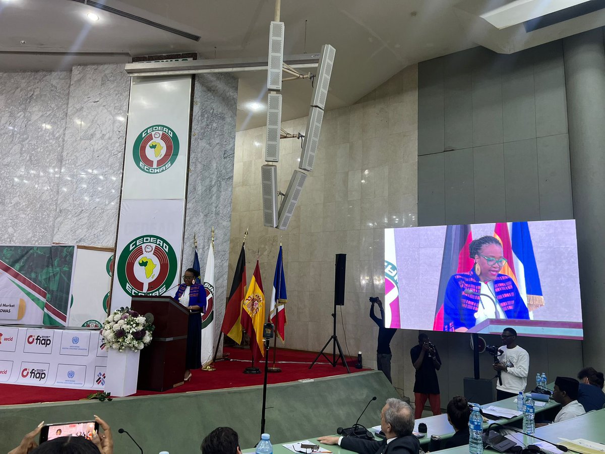 Aissatou Diallo (@adiallo_itc) on Twitter photo I represented <a href="/ITCnews/">International Trade Centre (ITC)</a> in 🇳🇬 at the launch of #ATCMA the most innovative and impact driven programme that supports the ongoing regional integration in Africa by promoting VCs dev., value addition& market access for the private sector. <a href="/kolasofola/">Kolawole Sofola</a> <a href="/YBefecadu/">Yared Befecadu</a> <a href="/EUinNigeria/">EU in Nigeria 🇪🇺🇳🇬</a> <a href="/UNIDO/">UNIDO</a> I represented <a href="/ITCnews/">International Trade Centre (ITC)</a> in 🇳🇬 at the launch of #ATCMA the most innovative and impact driven programme that supports the ongoing regional integration in Africa by promoting VCs dev., value addition& market access for the private sector. <a href="/kolasofola/">Kolawole Sofola</a> <a href="/YBefecadu/">Yared Befecadu</a> <a href="/EUinNigeria/">EU in Nigeria 🇪🇺🇳🇬</a> <a href="/UNIDO/">UNIDO</a>
