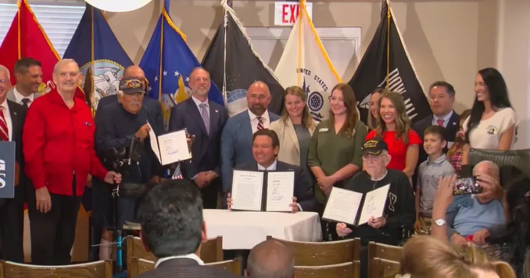 VetsFL's tweet image. .@GovRonDeSantis signed three bills to strengthen support for veterans and their families in Florida, House Bill 797, Senate Bill 116, and Senate Bill 910. Florida continues to set the pace for veteran support in the nation!
flgov.com/eog/news/press…
